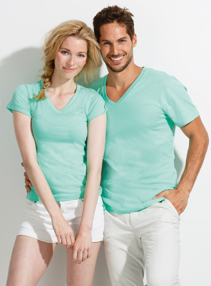 Tričko s výstřihem do V